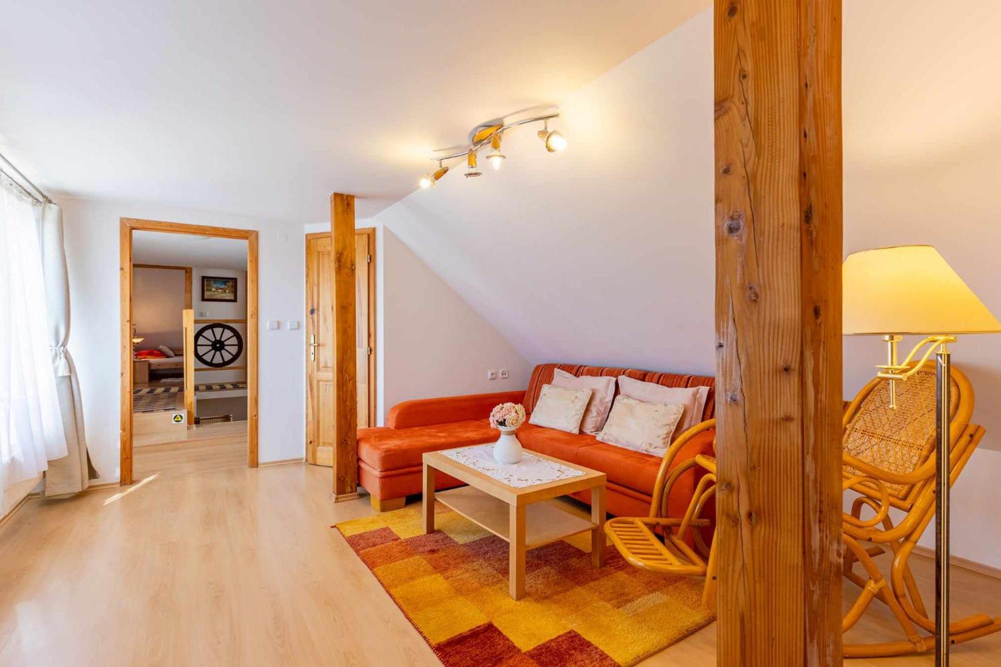 Idylicky Rodinny Penzion Arkadia Pri Dunajskej Cyklotrase Kyselica Buitenkant foto